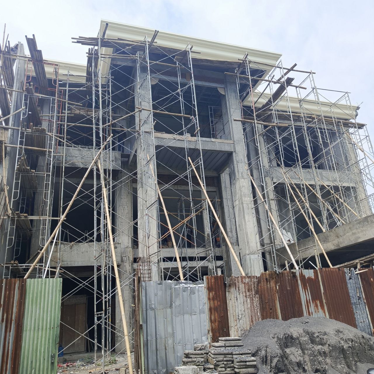 Scaffolding Malang 1